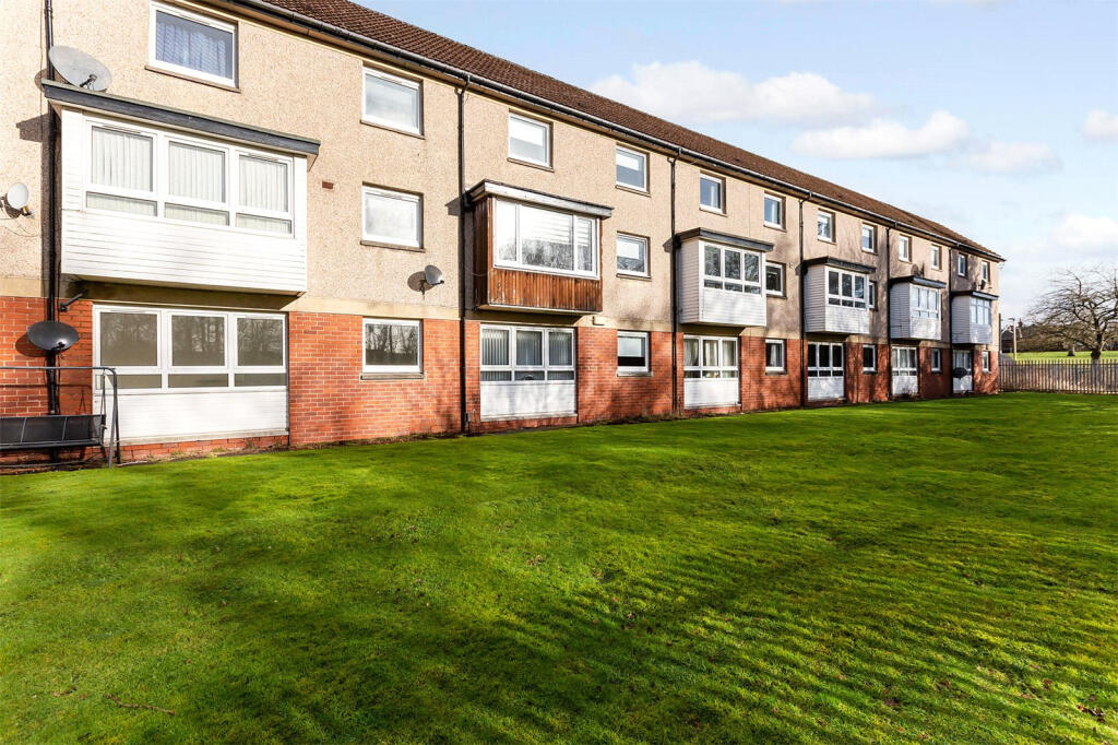 1 bed 1st Floor Flat for rent in Ashgill. From Countrywide - Hamilton