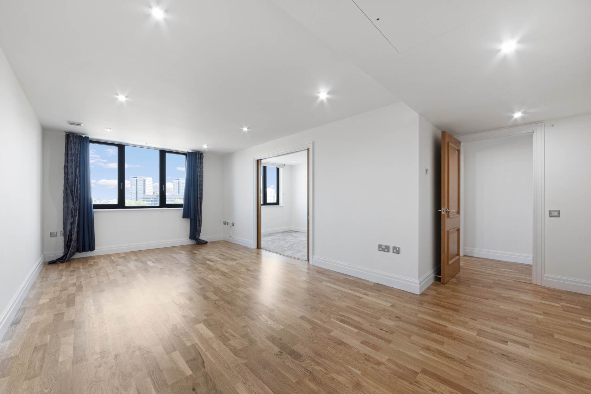 2 bed 1st Floor Flat for rent in Paddington. From EJ Harris