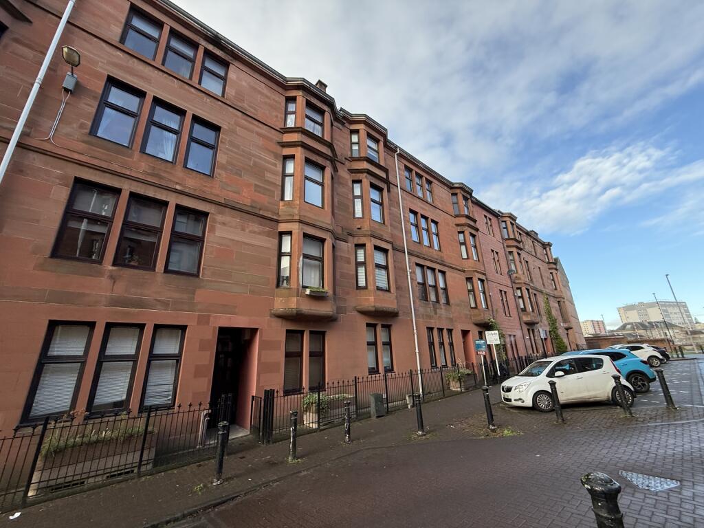 1 bed 1st Floor Flat for rent in Glasgow. From Countrywide - West End
