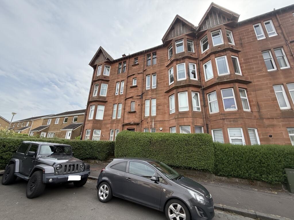 1 bed 1st Floor Flat for rent in Bearsden. From Countrywide - West End