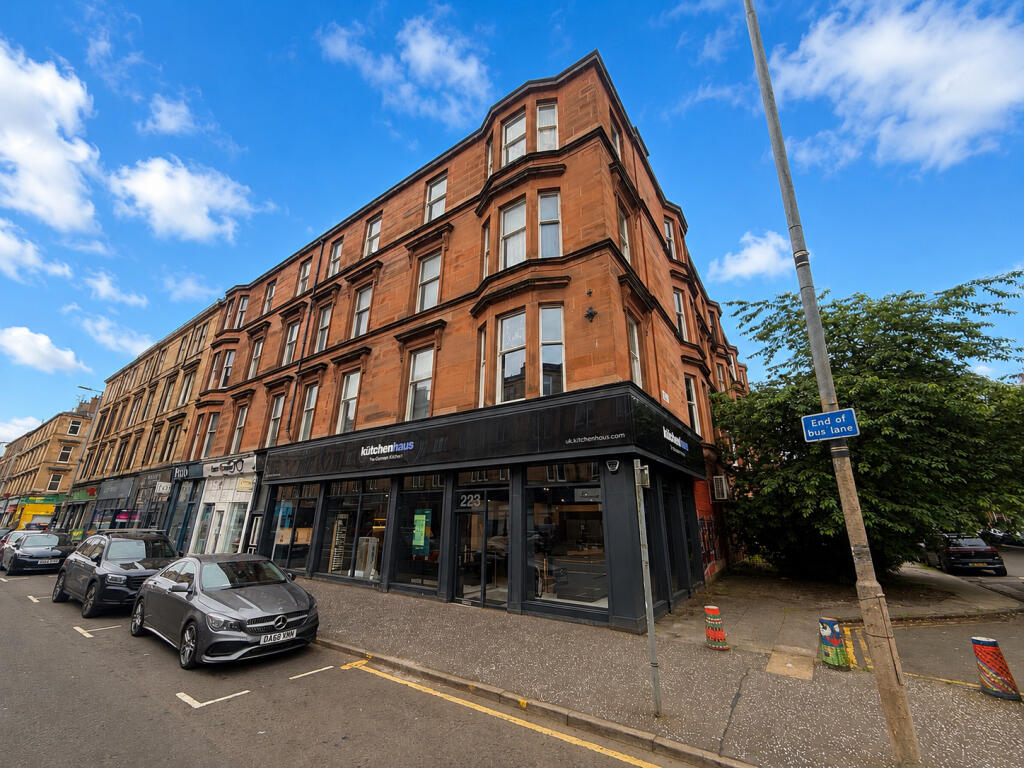 3 bed 1st Floor Flat for rent in Glasgow. From Countrywide - West End