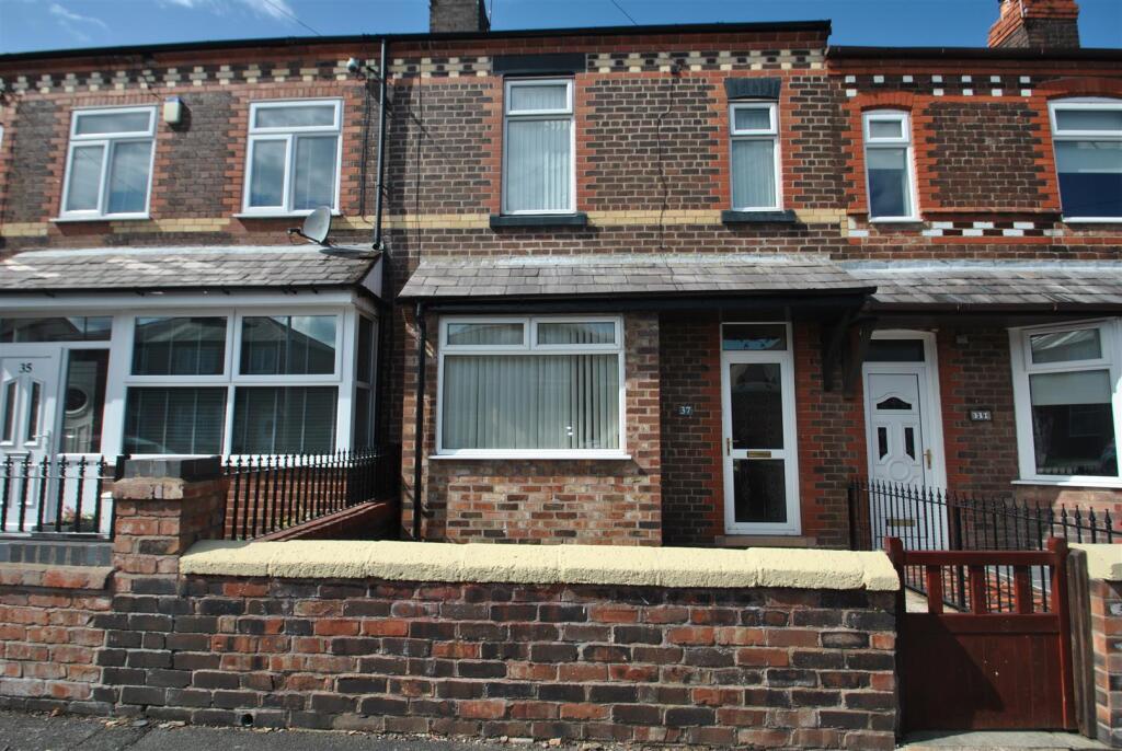 2 bed Mid Terraced House for rent in Appleton Thorn. From Cowdel Clarke - Stockton Heath 2 bed Mid Terraced House for rent in Appleton Thorn. From Cowdel Clarke - Stockton Heath
