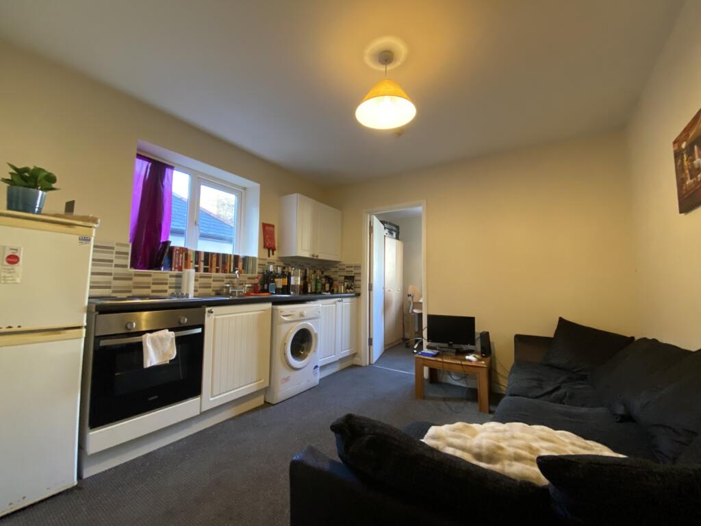 1 bed 1st Floor Flat for rent in Cardiff. From CPS Homes - Cardiff