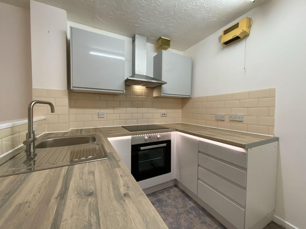 2 bed 1st Floor Flat for rent in Penarth. From CPS Homes - Cardiff