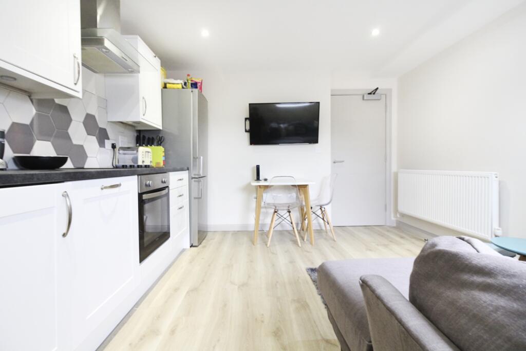 2 bed 1st Floor Flat for rent in Cardiff. From CPS Homes - Cardiff 2 bed 1st Floor Flat for rent in Cardiff. From CPS Homes - Cardiff