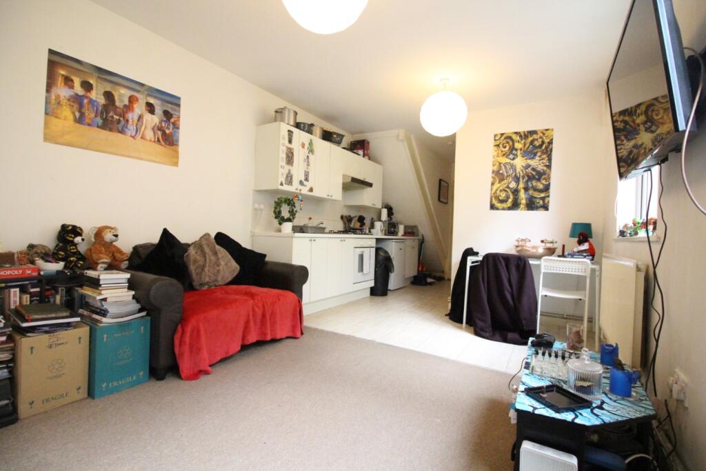 1 bed 1st Floor Flat for rent in Cardiff. From CPS Homes - Cardiff