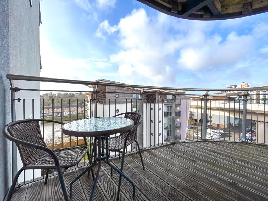 2 bed Apartment for rent in Penarth. From CPS Homes - Cardiff