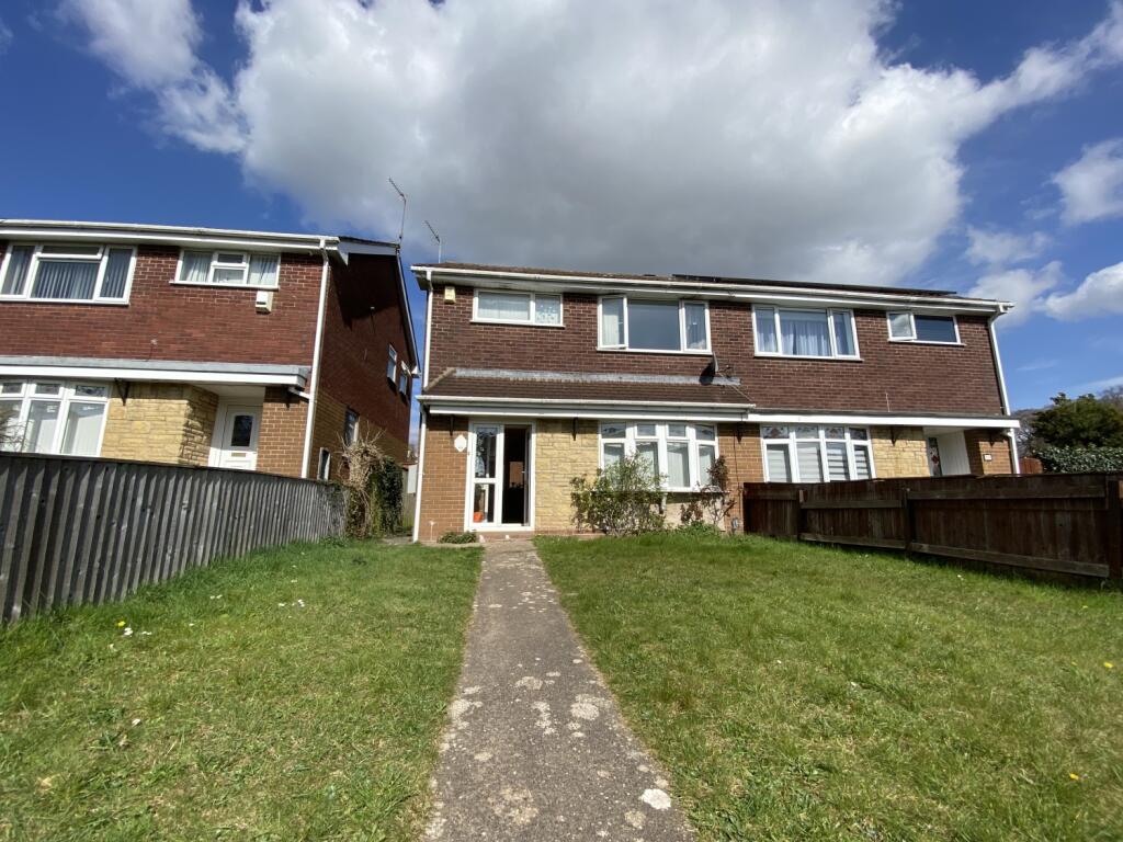 3 bed Mid Terraced House for rent in Castleton. From CPS Homes - Cardiff
