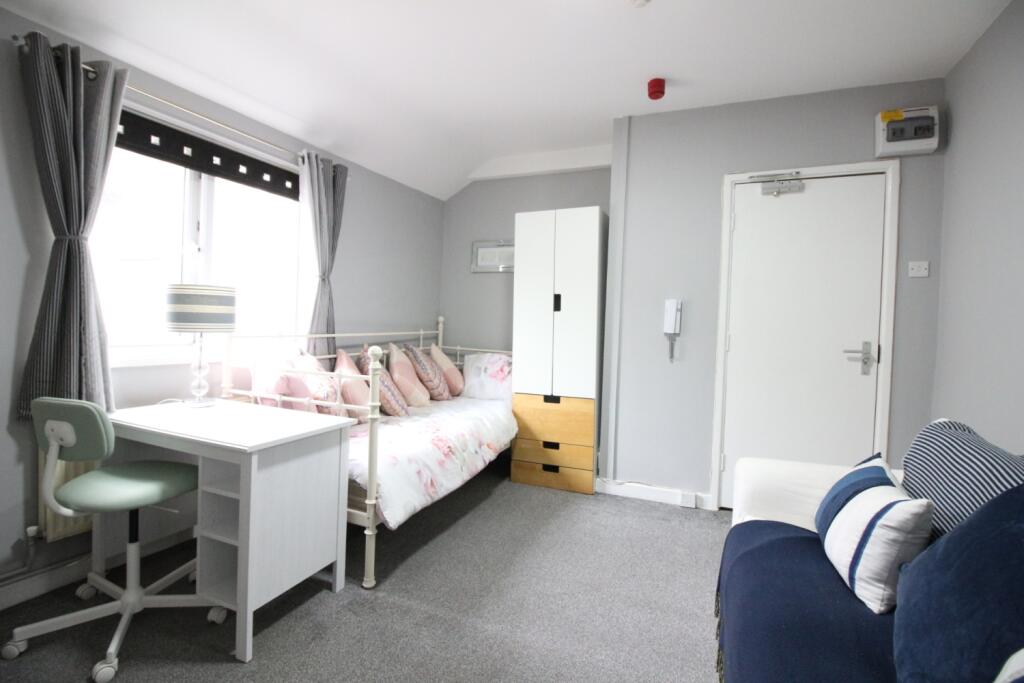 1 bed 1st Floor Flat for rent in Cardiff. From CPS Homes - Cardiff