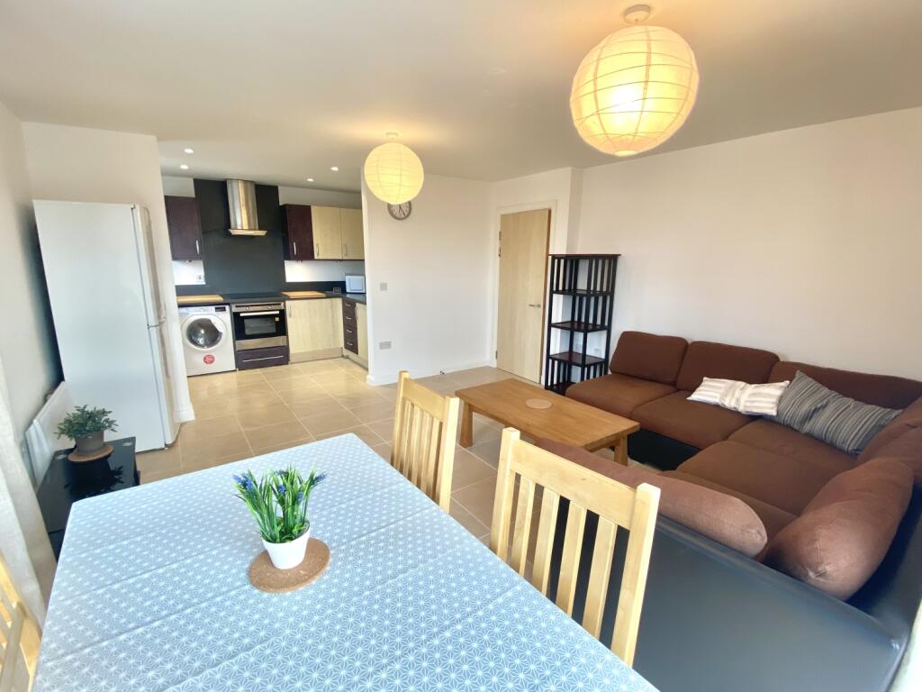 2 bed 1st Floor Flat for rent in Cardiff. From CPS Homes - Cardiff