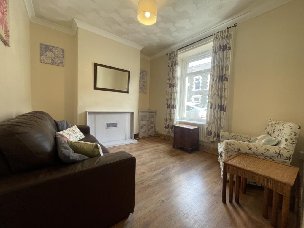 2 bed Mid Terraced House for rent in Cardiff. From CPS Homes - Cardiff