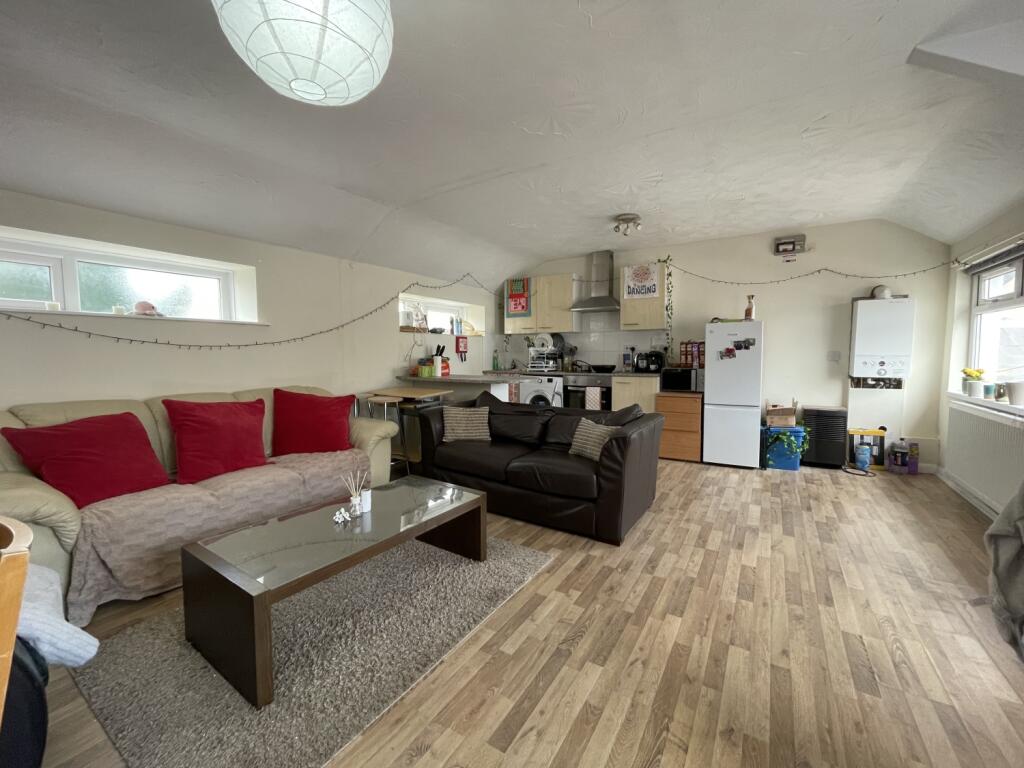 2 bed Mid Terraced House for rent in Cardiff. From CPS Homes - Cardiff 2 bed Mid Terraced House for rent in Cardiff. From CPS Homes - Cardiff