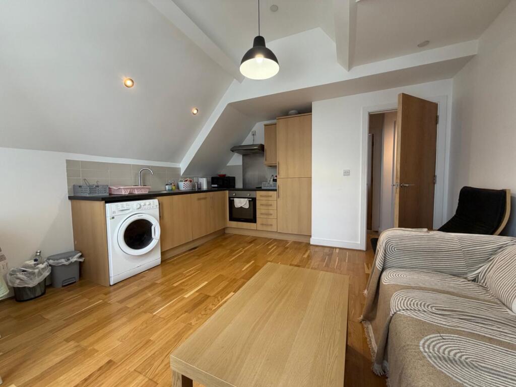 2 bed 1st Floor Flat for rent in Cardiff. From CPS Homes - Cardiff 2 bed 1st Floor Flat for rent in Cardiff. From CPS Homes - Cardiff