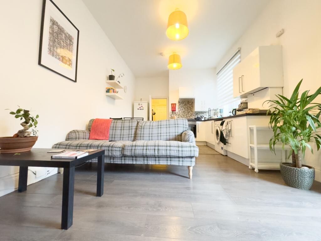 1 bed 1st Floor Flat for rent in Cardiff. From CPS Homes - Cardiff 1 bed 1st Floor Flat for rent in Cardiff. From CPS Homes - Cardiff