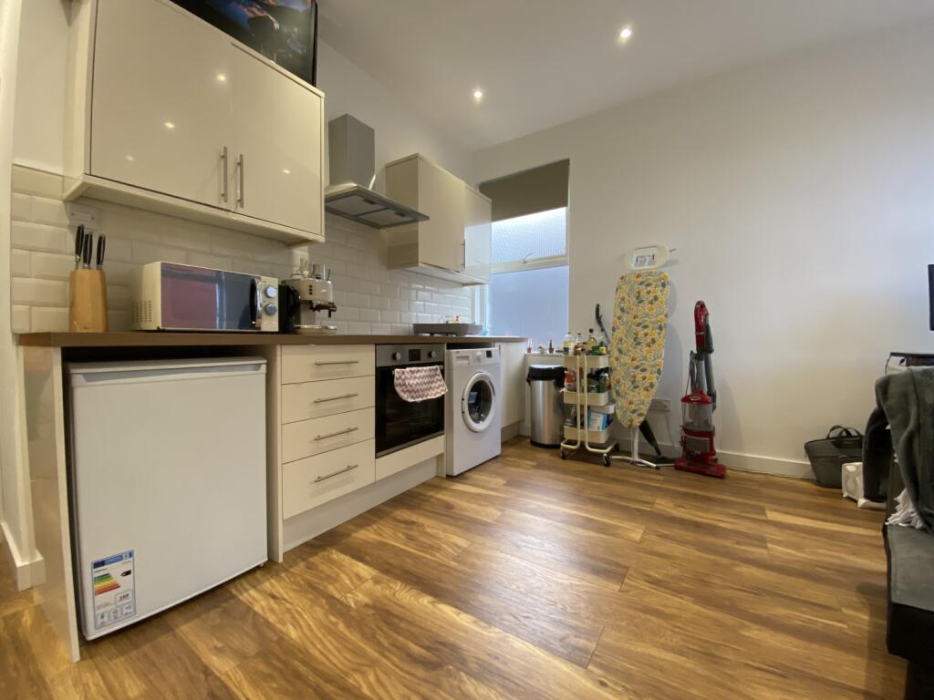 1 bed 1st Floor Flat for rent in Cardiff. From CPS Homes - Cardiff