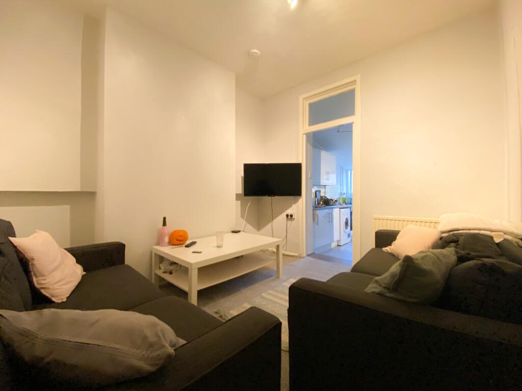 4 bed Detached for rent in Cardiff. From CPS Homes - Cardiff 4 bed Detached for rent in Cardiff. From CPS Homes - Cardiff