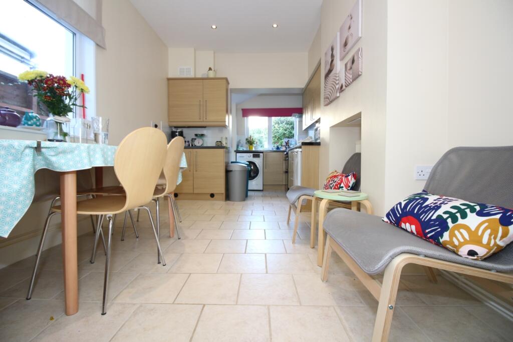 5 bed Detached for rent in Cardiff. From CPS Homes - Cardiff 5 bed Detached for rent in Cardiff. From CPS Homes - Cardiff