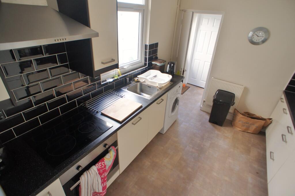 5 bed Mid Terraced House for rent in Cardiff. From CPS Homes - Cardiff 5 bed Mid Terraced House for rent in Cardiff. From CPS Homes - Cardiff