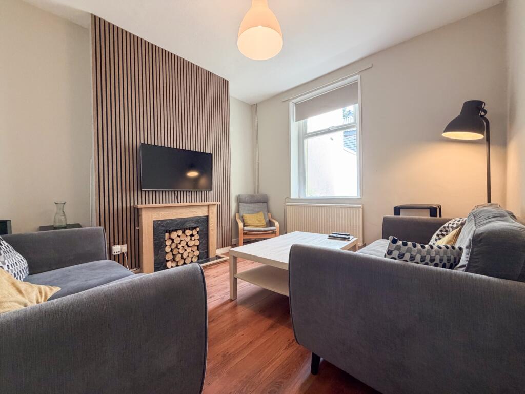 5 bed Mid Terraced House for rent in Cardiff. From CPS Homes - Cardiff 5 bed Mid Terraced House for rent in Cardiff. From CPS Homes - Cardiff