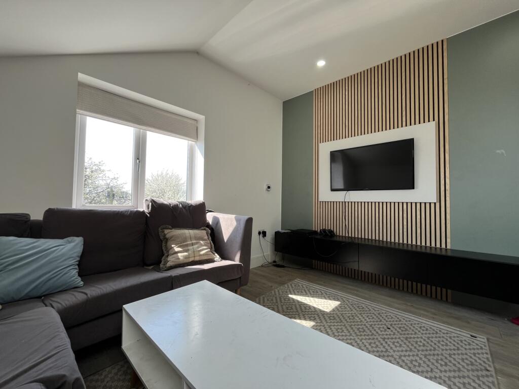 5 bed 1st Floor Flat for rent in Cardiff. From CPS Homes - Cardiff 5 bed 1st Floor Flat for rent in Cardiff. From CPS Homes - Cardiff