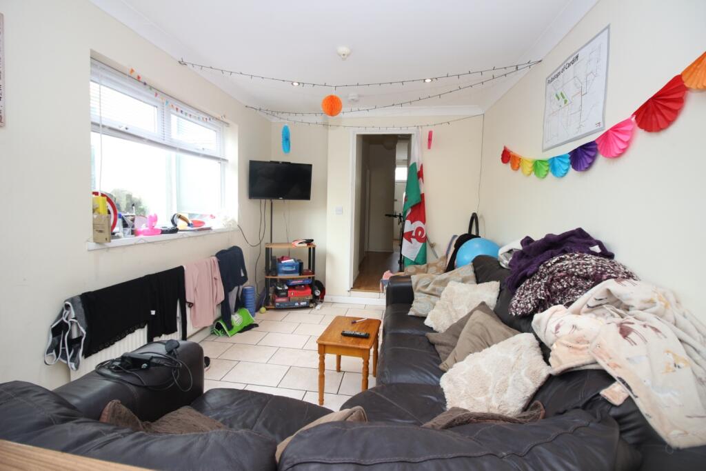 6 bed Mid Terraced House for rent in Cardiff. From CPS Homes - Cardiff 6 bed Mid Terraced House for rent in Cardiff. From CPS Homes - Cardiff