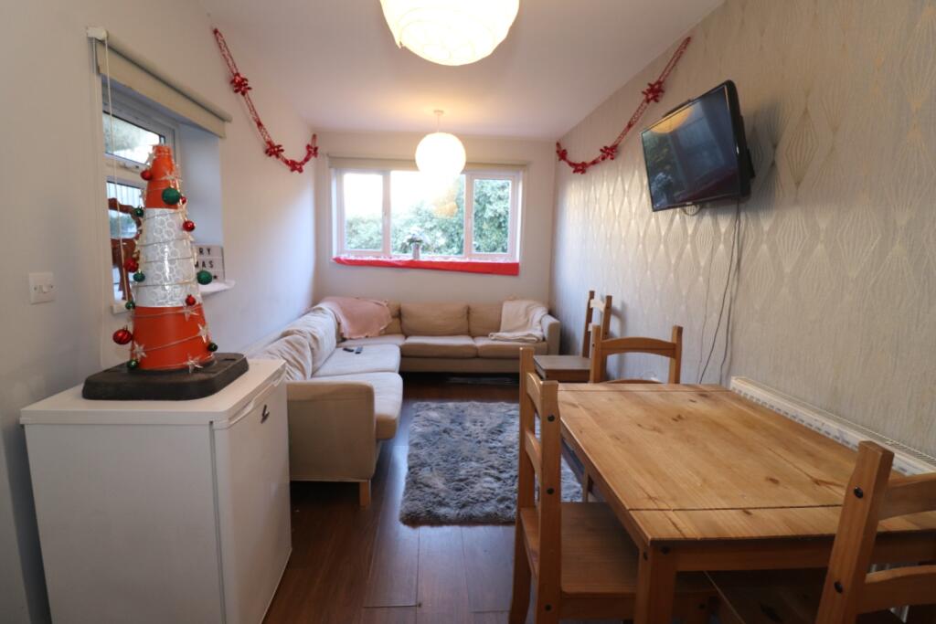 7 bed Mid Terraced House for rent in Cardiff. From CPS Homes - Cardiff 7 bed Mid Terraced House for rent in Cardiff. From CPS Homes - Cardiff