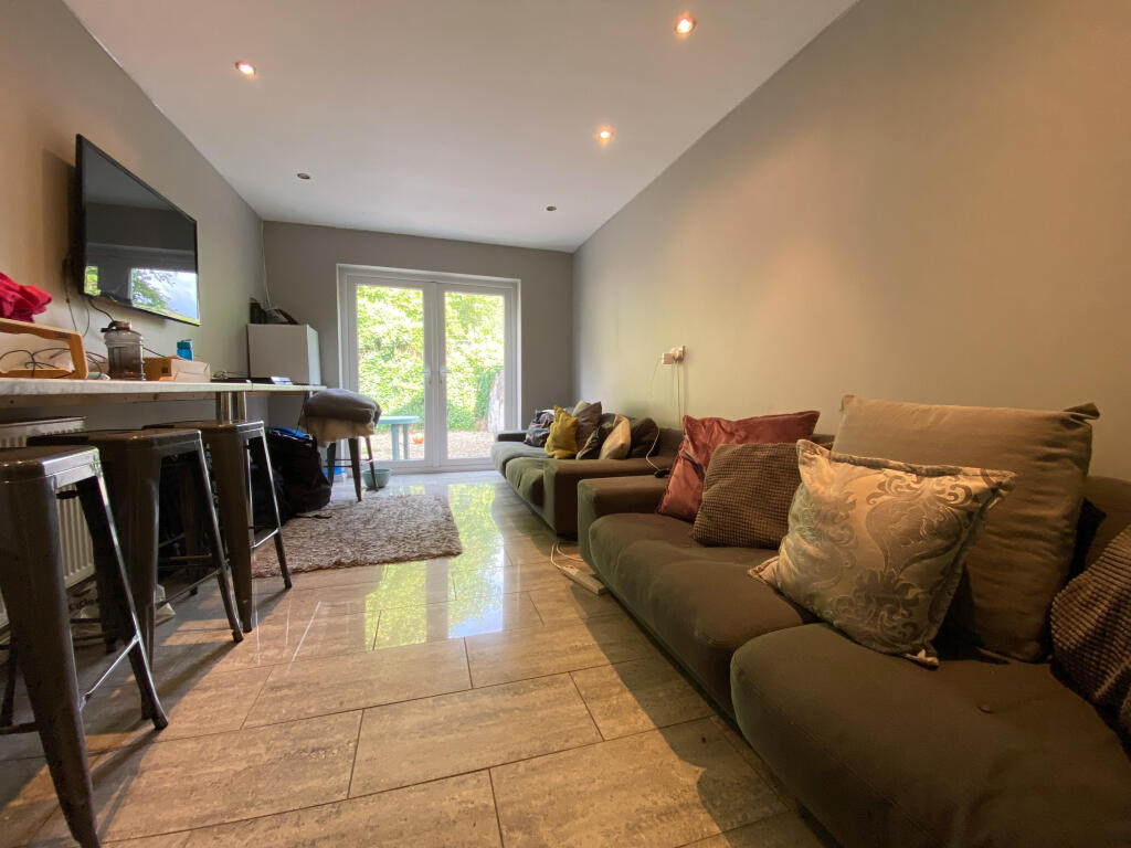 7 bed Detached for rent in Cardiff. From CPS Homes - Cardiff 7 bed Detached for rent in Cardiff. From CPS Homes - Cardiff
