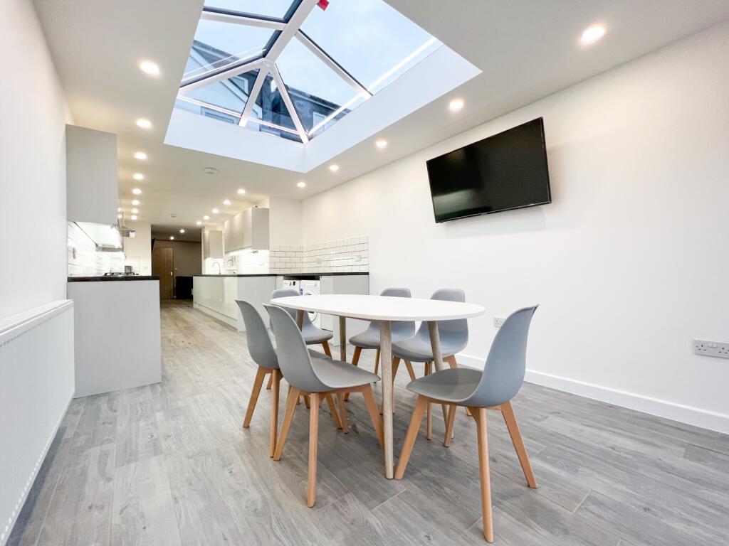 6 bed Detached for rent in Cardiff. From CPS Homes - Cardiff 6 bed Detached for rent in Cardiff. From CPS Homes - Cardiff