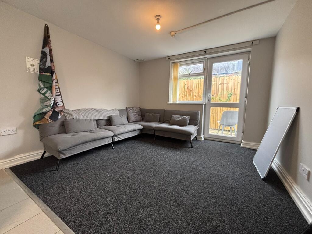 7 bed Mid Terraced House for rent in Cardiff. From CPS Homes - Cardiff 7 bed Mid Terraced House for rent in Cardiff. From CPS Homes - Cardiff