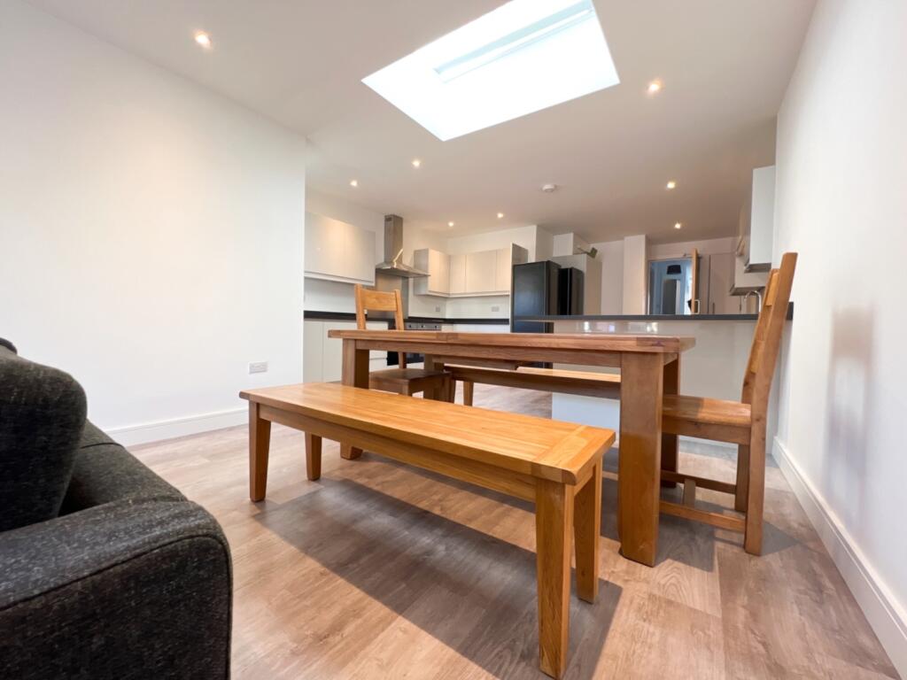 7 bed Mid Terraced House for rent in Cardiff. From CPS Homes - Cardiff 7 bed Mid Terraced House for rent in Cardiff. From CPS Homes - Cardiff