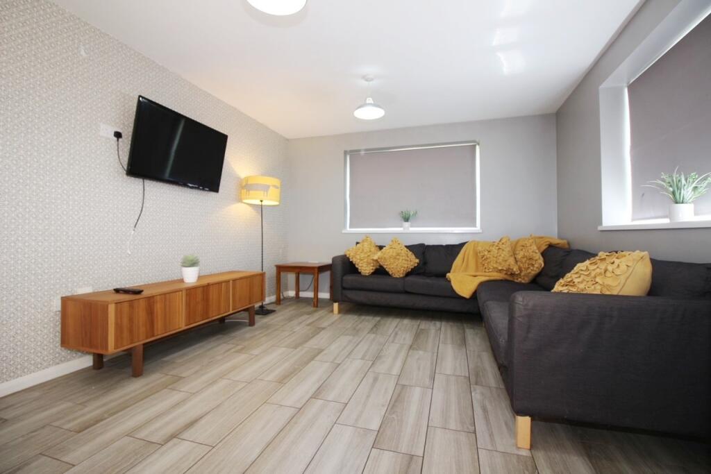 8 bed Detached for rent in Cardiff. From CPS Homes - Cardiff 8 bed Detached for rent in Cardiff. From CPS Homes - Cardiff