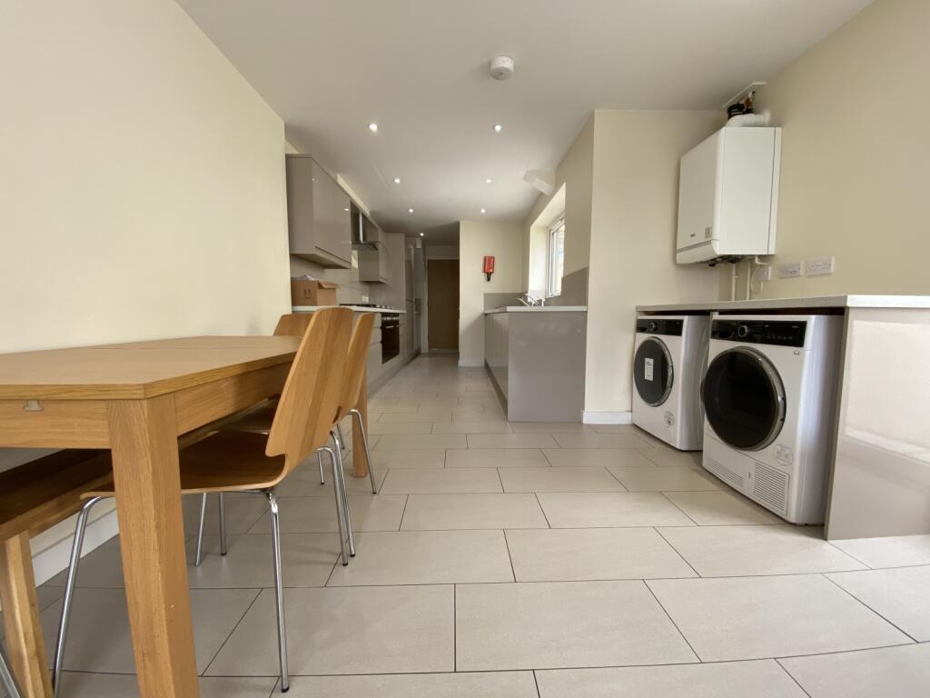 8 bed Mid Terraced House for rent in Cardiff. From CPS Homes - Cardiff 8 bed Mid Terraced House for rent in Cardiff. From CPS Homes - Cardiff