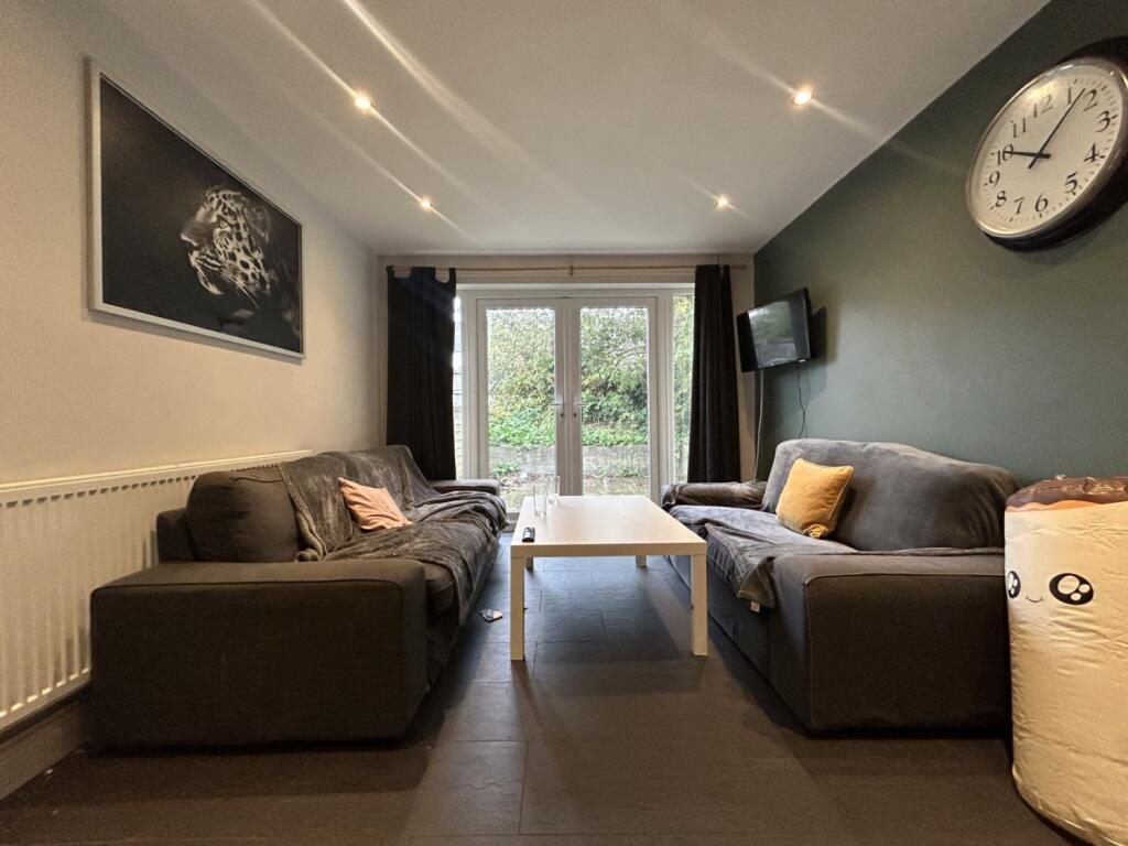 7 bed Detached for rent in Cardiff. From CPS Homes - Cardiff 7 bed Detached for rent in Cardiff. From CPS Homes - Cardiff