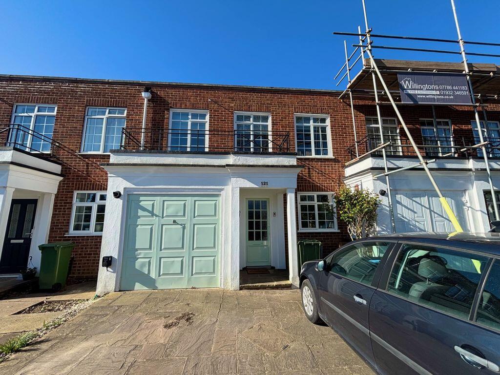 3 bed Mid Terraced House for rent in Ewell. From Cromwells Estate Agents - Cheam - Sales