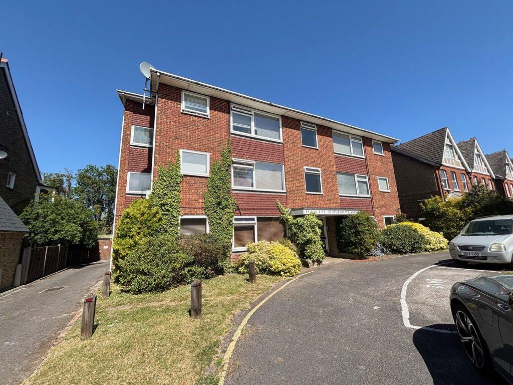 1 bed 1st Floor Flat for rent in Carshalton. From Cromwells Estate Agents - Cheam - Sales