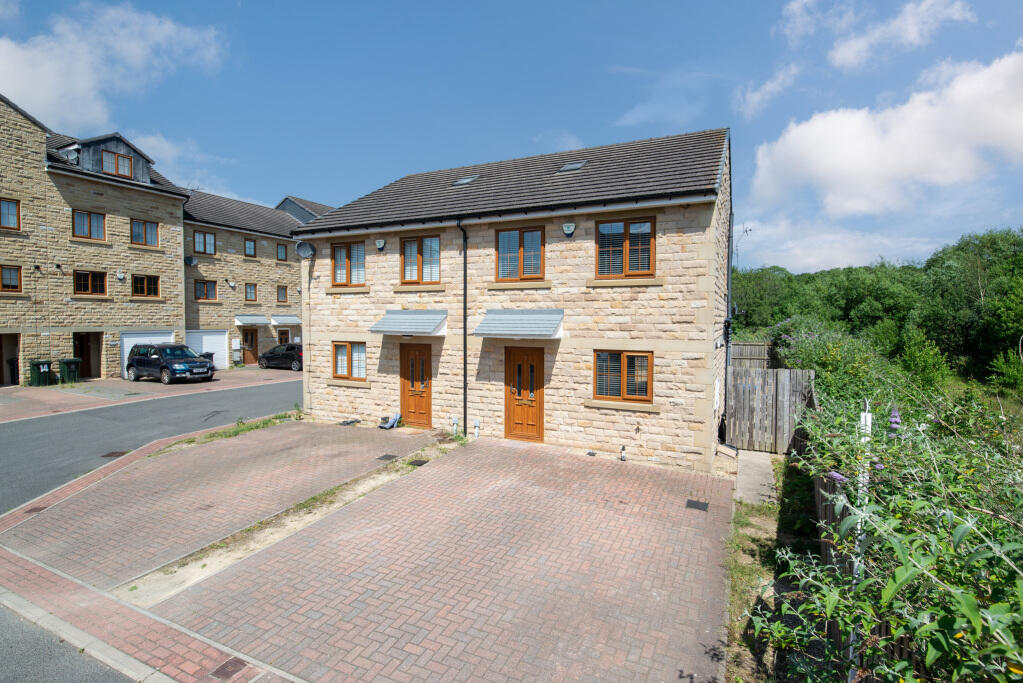 3 bed Semi Detached for rent in Baildon. From Dacre Son & Hartley - Bingley