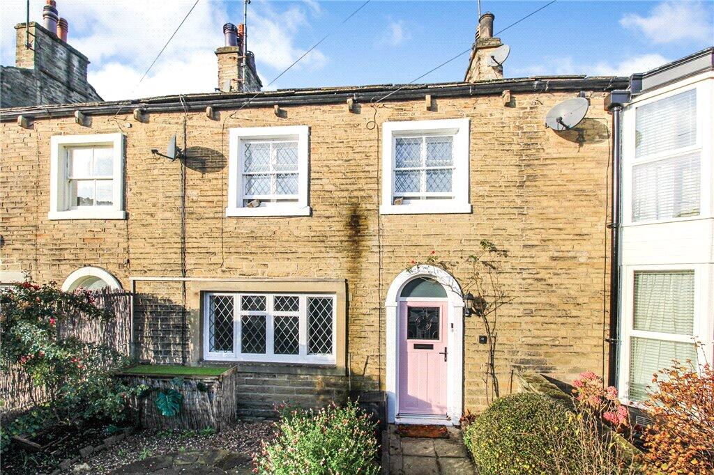 3 bed Mid Terraced House for rent in Skipton. From Dacre Son & Hartley - Ilkley