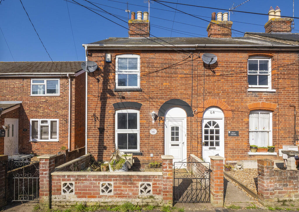 2 bed End of Terrace for rent in Long Melford. From David Burr Estate Agents - Long Melford 2 bed End of Terrace for rent in Long Melford. From David Burr Estate Agents - Long Melford