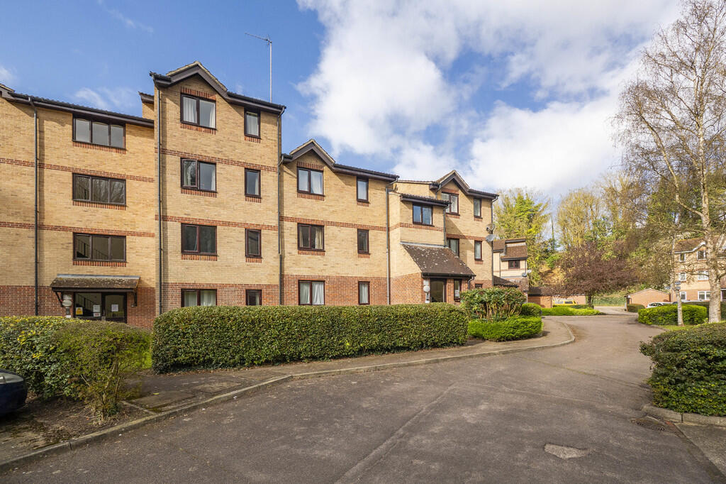 2 bed Apartment for rent in Sudbury. From David Burr Estate Agents - Long Melford