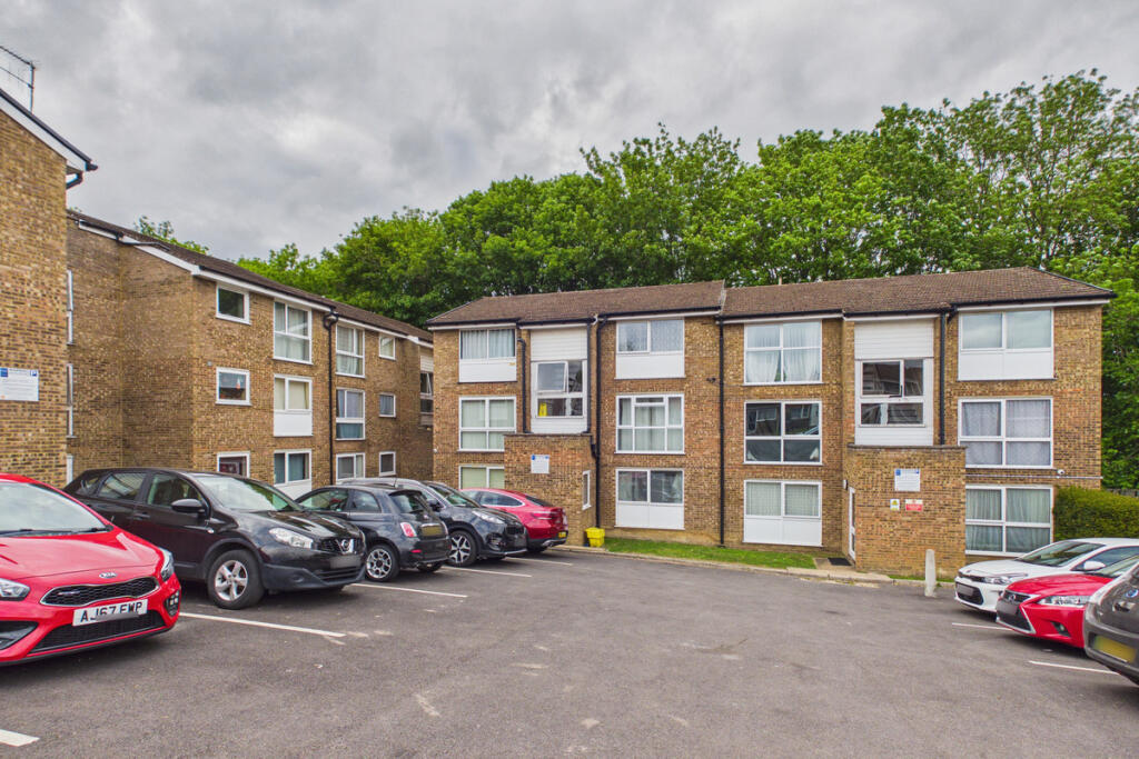 1 bed Apartment for rent in Hemel Hempstead. From David Doyle Estate Agents - Boxmoor