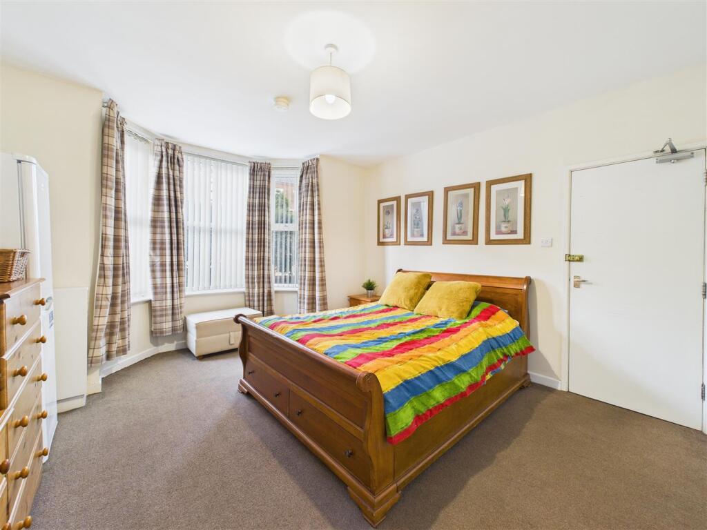 1 bed House Share for rent in Nottingham. From David James Estate Agents - Mapperley