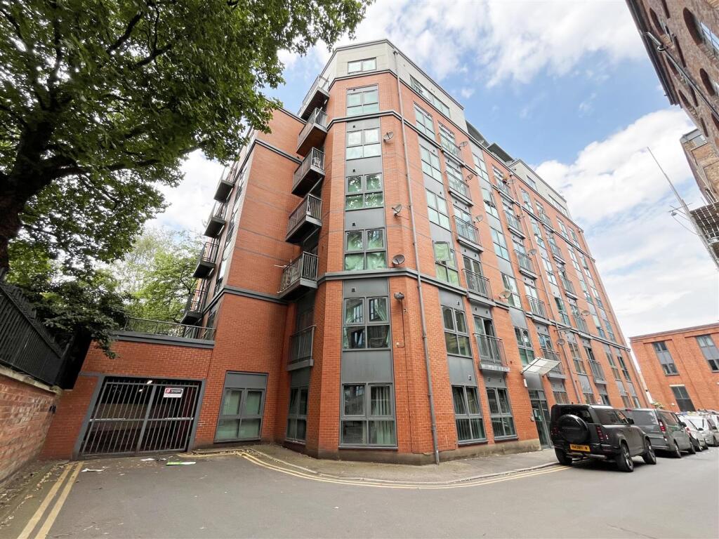 2 bed Apartment for rent in Nottingham. From David James Estate Agents - Mapperley 2 bed Apartment for rent in Nottingham. From David James Estate Agents - Mapperley