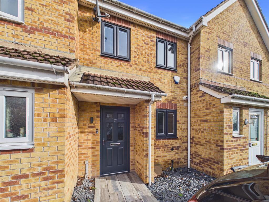 2 bed Detached for rent in Nottingham. From David James Estate Agents - Mapperley