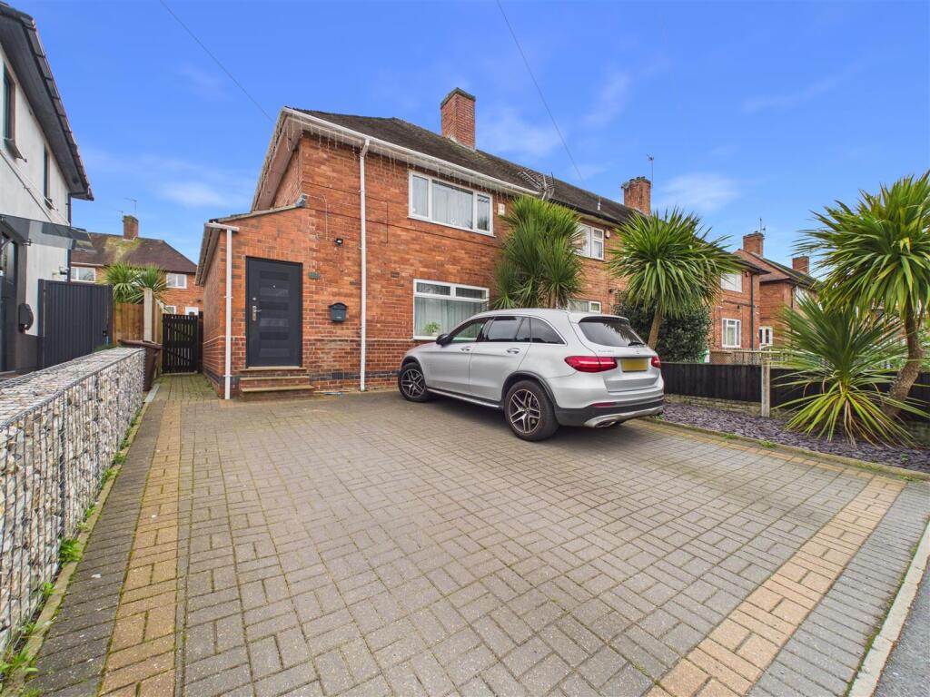 3 bed End of Terrace for rent in Nottingham. From David James Estate Agents - Mapperley