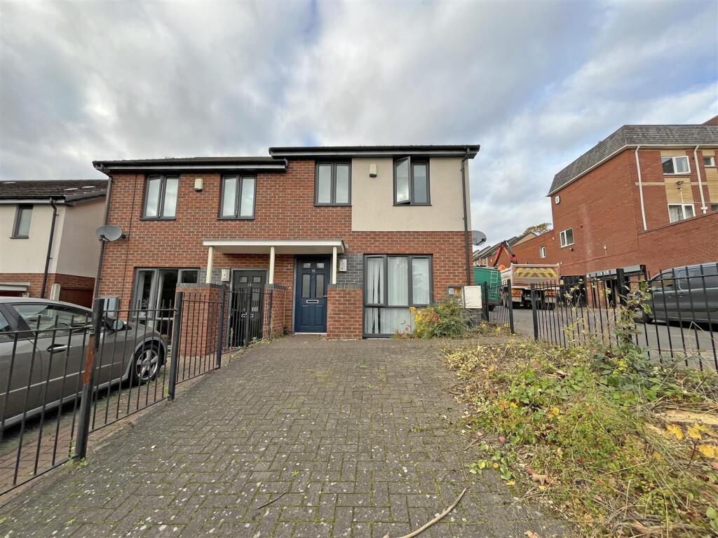 2 bed Semi Detached for rent in Nottingham. From David James Estate Agents - Mapperley