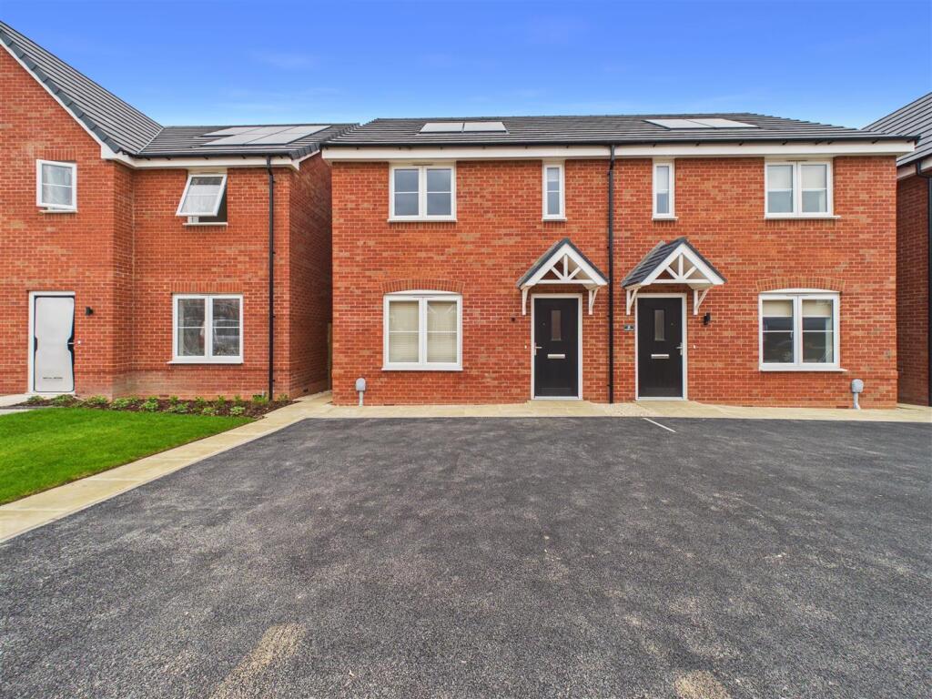 3 bed Semi Detached for rent in . From David James Estate Agents - Mapperley