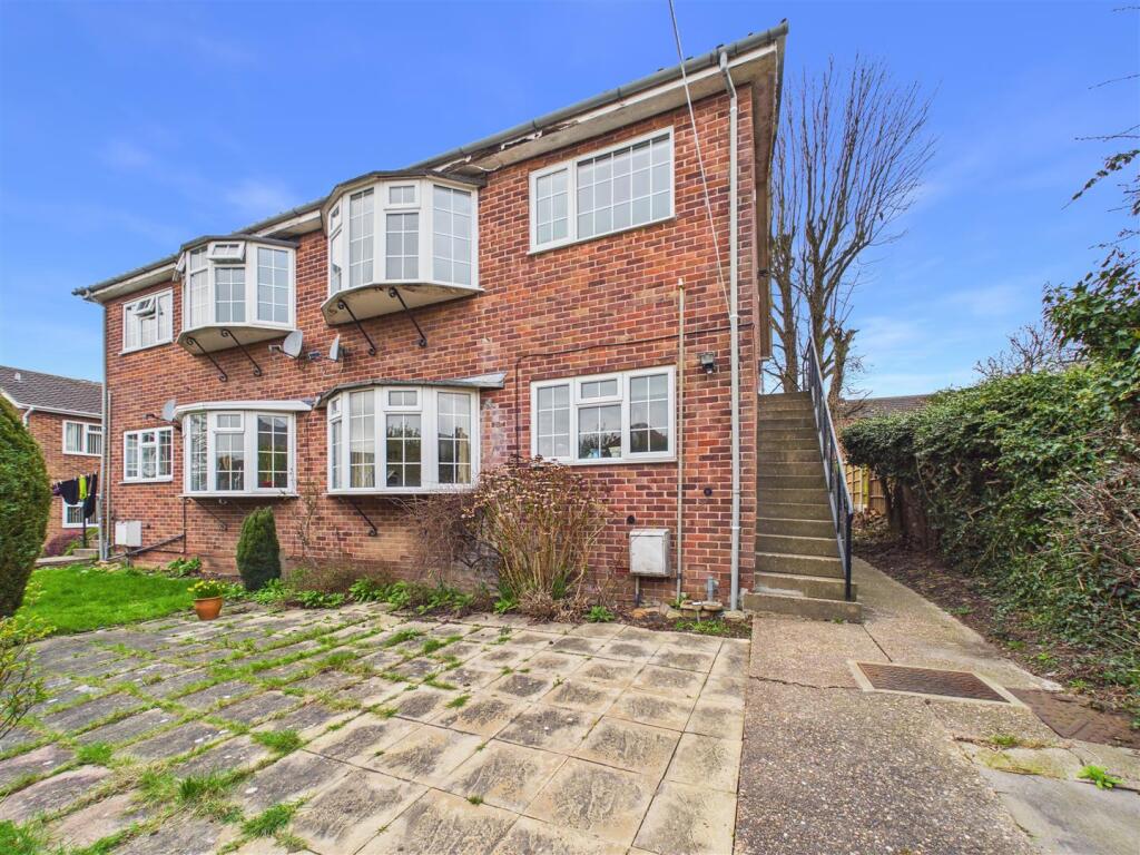 2 bed Annexe for rent in Arnold. From David James Estate Agents - Mapperley