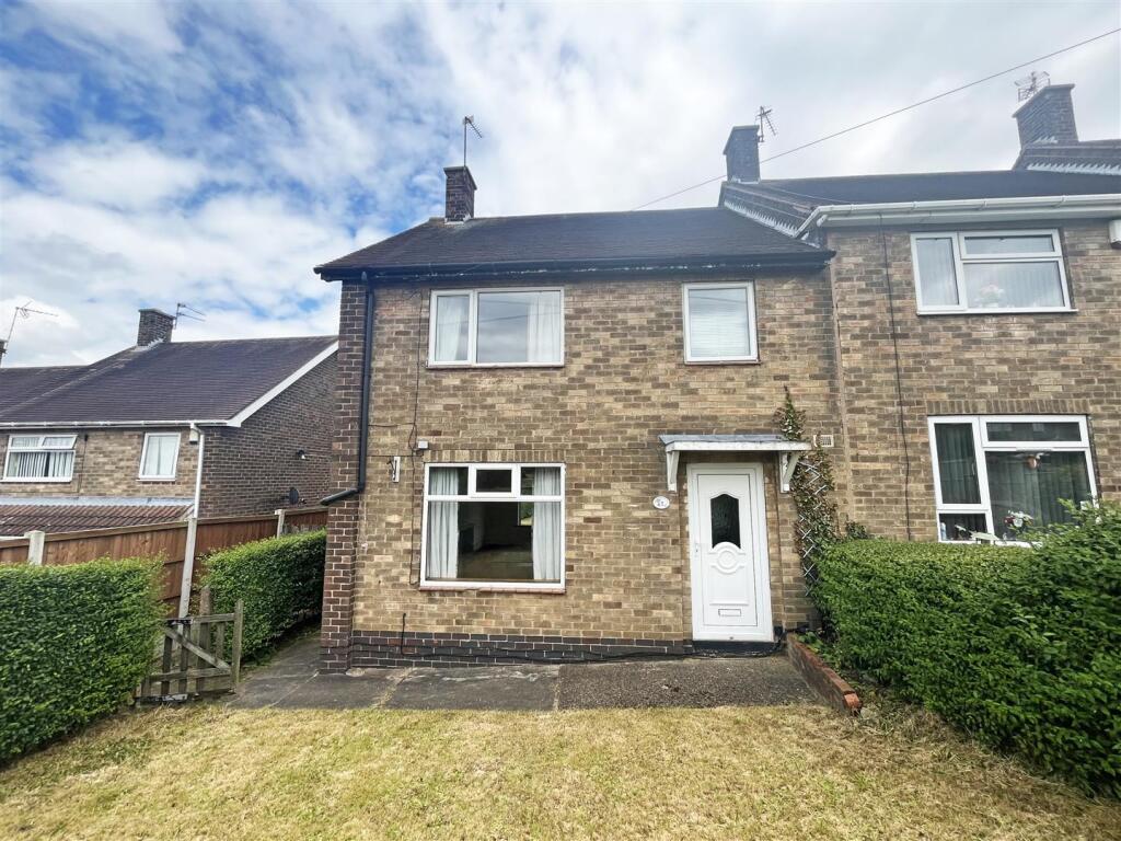 3 bed End of Terrace for rent in Nottingham. From David James Estate Agents - Mapperley