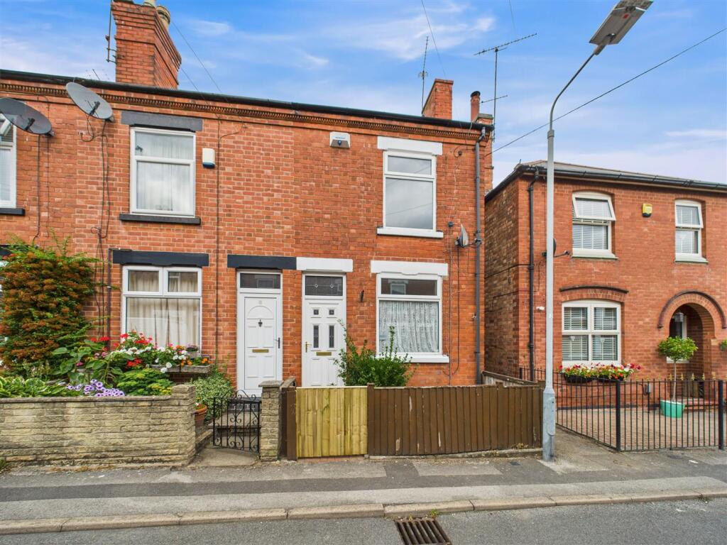 3 bed End of Terrace for rent in Arnold. From David James Estate Agents - Mapperley