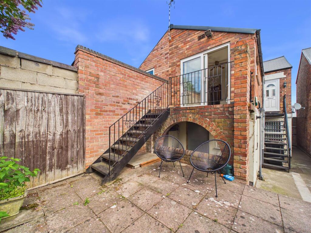 1 bed Annexe for rent in Lambley. From David James Estate Agents - Mapperley 1 bed Annexe for rent in Lambley. From David James Estate Agents - Mapperley